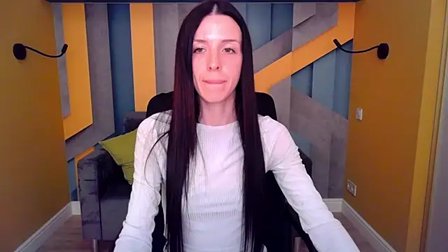 Snapshot of NoirDiva chatting on 9, 5, 2026 NoirDiva online show from 9, 5, 2026