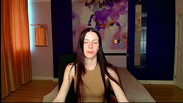 Snapshot of NoirDiva chatting on 12, 5, 2026 NoirDiva online show from 12, 5, 2026