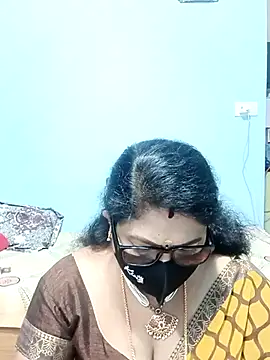 Kannadasexywifes online show from 7, 5, 2026