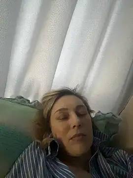 Snapshot of CarmenBlues_ chatting on 14, 2, 2026 CarmenBlues online show from 14, 2, 2026