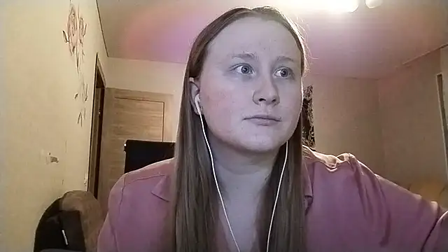 AnikaLipps online show from 6, 4, 2026