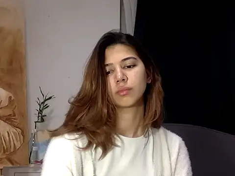 KiraVixenSweet online show from 8, 3, 2026