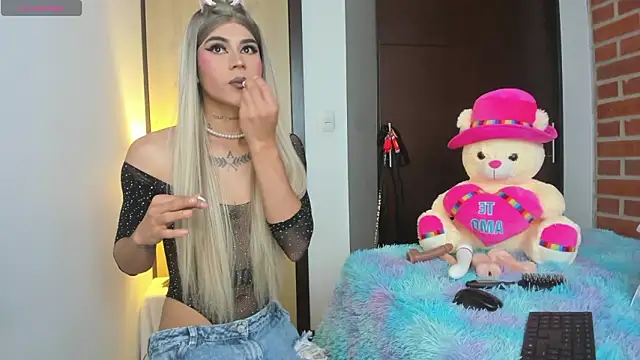 Snapshot of alisoondrean_ chatting on 22, 2, 2026 alisoondrean online show from 22, 2, 2026