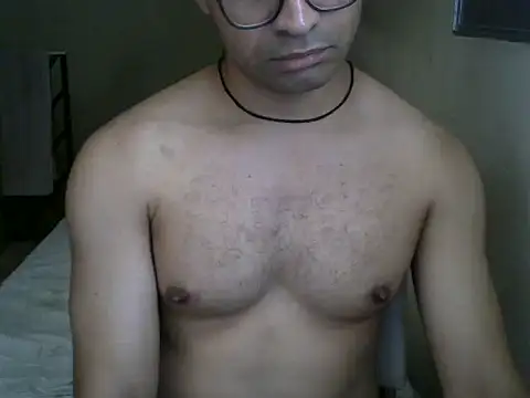 Snapshot of honeybatista chatting on 15, 2, 2026 honeybatista online show from 15, 2, 2026