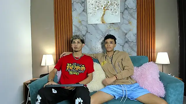 Snapshot of YOUNG_BOYS_HELL chatting on 27, 2, 2026 YOUNG BOYS HELL online show from 27, 2, 2026