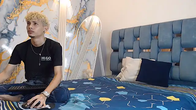 YOUNG BOYS HELL online show from 20, 5, 2026