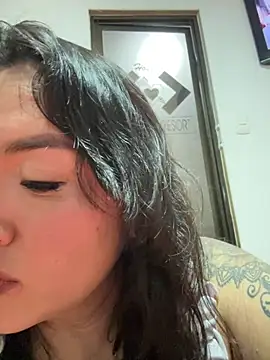 lilu 69 online show from 15, 3, 2026