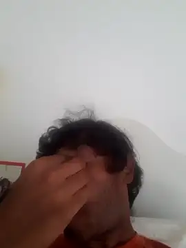 Snapshot of isuru_lakshan chatting on 6, 7, 2026 isuru lakshan online show from 6, 7, 2026