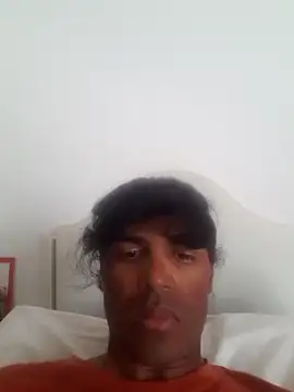 Snapshot of isuru_lakshan chatting on 9, 7, 2026 isuru lakshan online show from 9, 7, 2026