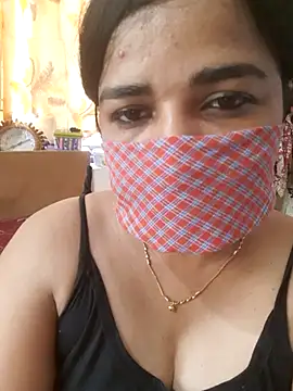 Snapshot of Tamil_Luckly_girl chatting on 20, 4, 2026 Tamil Luckly girl online show from 20, 4, 2026