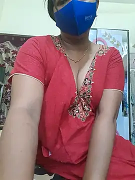Snapshot of Tamil_Luckly_girl chatting on 27, 5, 2026 Tamil Luckly girl online show from 27, 5, 2026