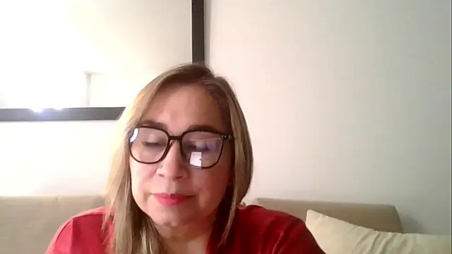 Snapshot of KamiSspencer chatting on 26, 2, 2026 KamiSspencer online show from 26, 2, 2026