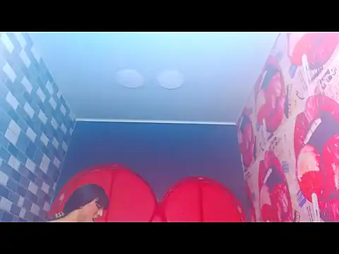 charlottxjuless online show from 25, 2, 2026