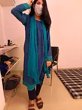 tanzum khan3202 online show from 29, 3, 2026