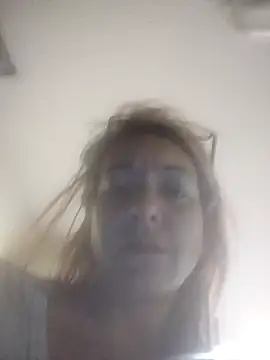 MissBella0969 online show from 3, 4, 2026