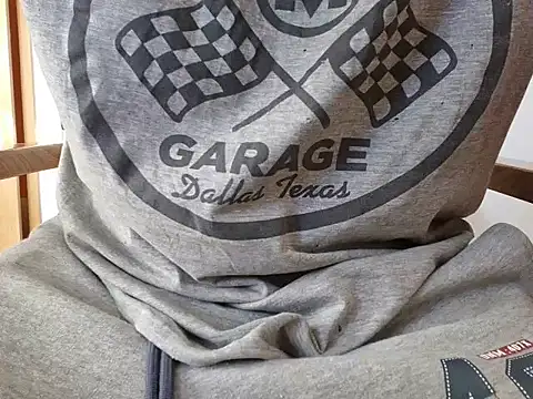 RetroWorth01 online show from 1, 3, 2026