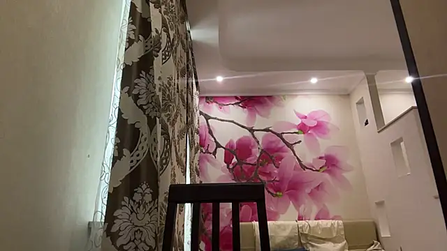 MaeRaads online show from 28, 2, 2026