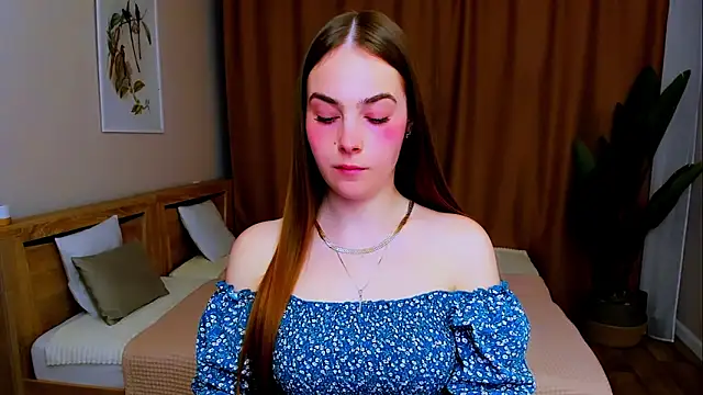 Maddy Wood  online show from 11, 4, 2026