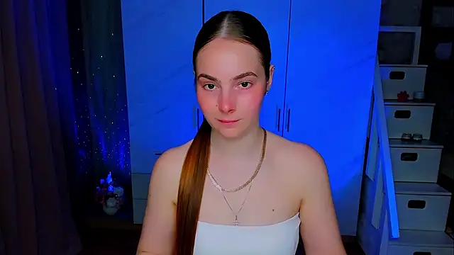 Snapshot of Maddy_Wood_ chatting on 23, 5, 2026 Maddy Wood online show from 23, 5, 2026