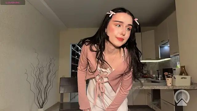 alicelanei online show from 3, 4, 2026