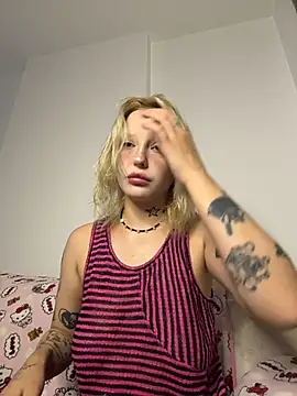 Snapshot of urlittlebaby666 chatting on 27, 2, 2026 urlittlebaby666 online show from 27, 2, 2026