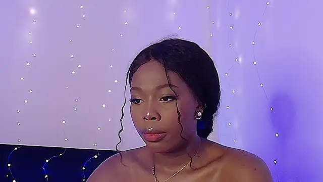 Snapshot of Lunaruiz chatting on 24, 2, 2026 Lunaruiz online show from 24, 2, 2026