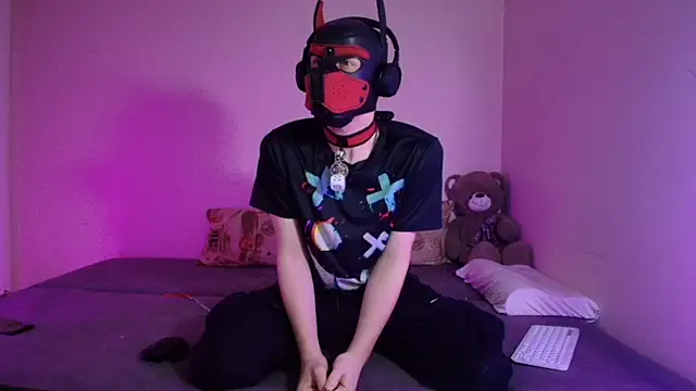 Snapshot of K9_GoodBoy chatting on 1, 4, 2026 K9 GoodBoy online show from 1, 4, 2026