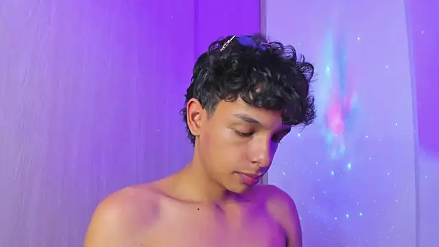 Maxfrost1 online show from 30, 5, 2026