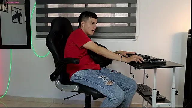 nico pelusa online show from 17, 4, 2026