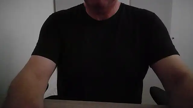 Snapshot of ViveLaFrance2026 chatting on 27, 5, 2026 ViveLaFrance2026 online show from 27, 5, 2026
