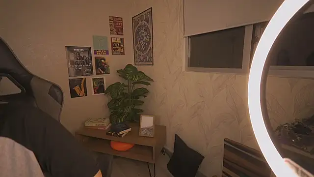 Snapshot of violette_clerk1_ chatting on 20, 2, 2026 violette clerk1 online show from 20, 2, 2026