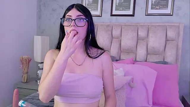 IsabellaRossi online show from 14, 6, 2026