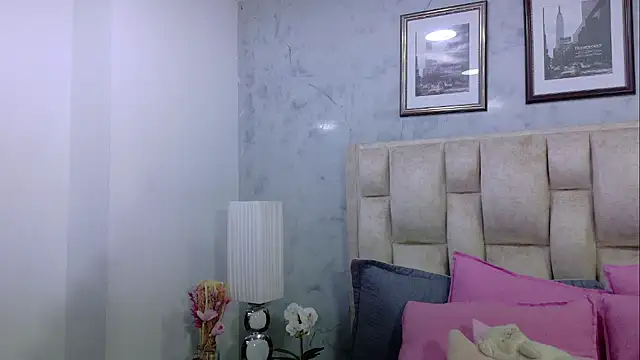 IsabellaRossi online show from 26, 6, 2026