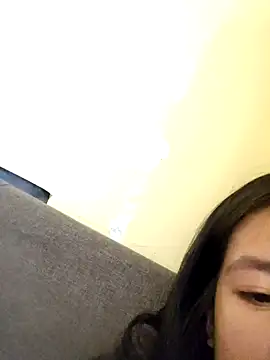 Luna Moonfang online show from 31, 3, 2026