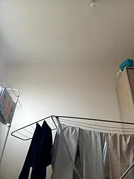 thom7246 online show from 19, 2, 2026