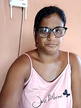 indianstrawberrylips4u online show from 21, 3, 2026