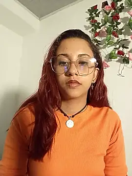 Snapshot of MiaBloom19 chatting on 20, 2, 2026 MiaBloom19 online show from 20, 2, 2026