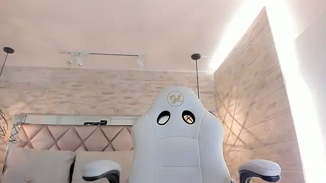 bella novoa online show from 11, 3, 2026