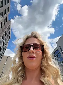 LisaMurr online show from 1, 7, 2026