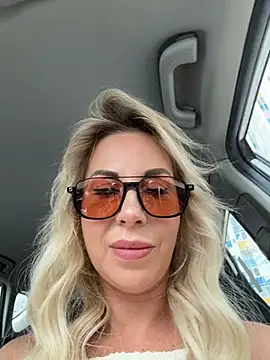 LisaMurr online show from 3, 7, 2026