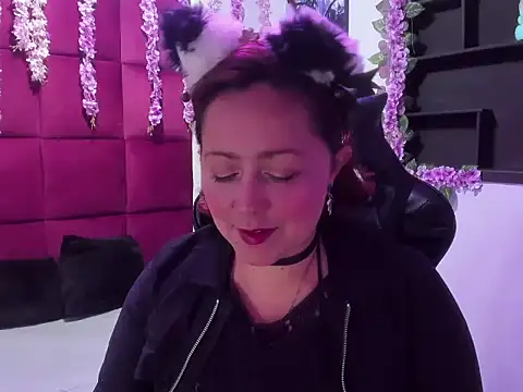 Viooleta thomson online show from 27, 2, 2026