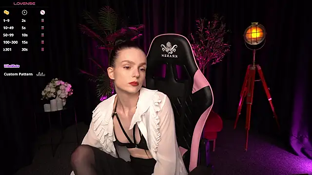 Snapshot of Wild_Alice_me chatting on 7, 3, 2026 Wild Alice me online show from 7, 3, 2026