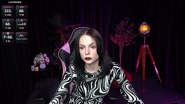 Snapshot of Wild_Alice_me chatting on 30, 3, 2026 Wild Alice me online show from 30, 3, 2026
