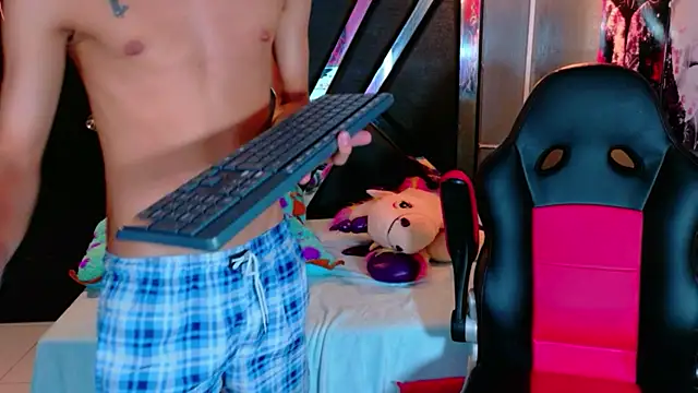 EstevenBrown1 online show from 18, 2, 2026