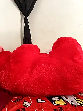 Cute-Sanvii online show from 15, 4, 2026