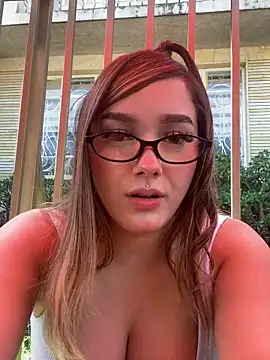 Lia millerl online show from 28, 2, 2026