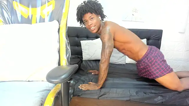 Snapshot of toower_ chatting on 3, 3, 2026 toower online show from 3, 3, 2026