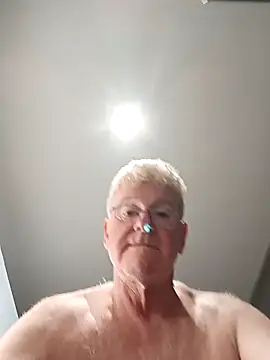 olivbisoumis online show from 26, 4, 2026