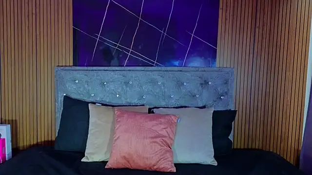 Sophiexx  online show from 3, 3, 2026