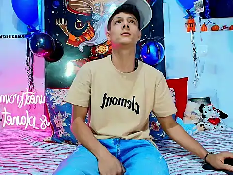 Snapshot of Eliassalvatore_ chatting on 4, 3, 2026 Eliassalvatore online show from 4, 3, 2026